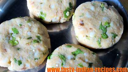 Round shaped aloo pattice