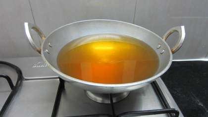 heat sufficient oil in a frying pan