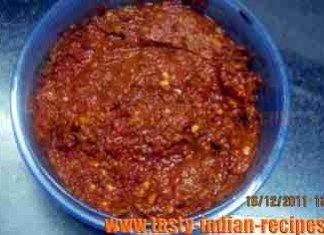 red-chilli-sauce