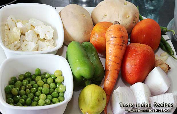 Ingredients for making Pav Bhaji Ingredients for making Pav Bhaji