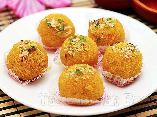 Boondi Ladoo