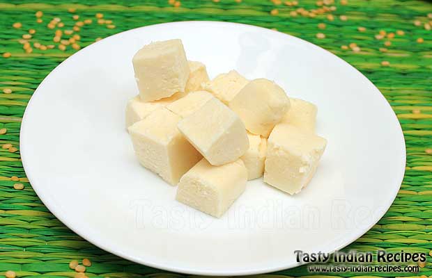 Homemade Paneer Chunks