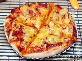 Homemade Cheese Pizza