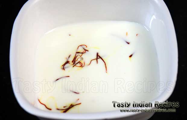 Sooji Ka Halwa Recipe Step1