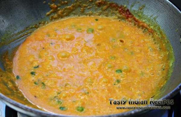 Green Peas Curry Recipe | Green Peas Masala Recipe